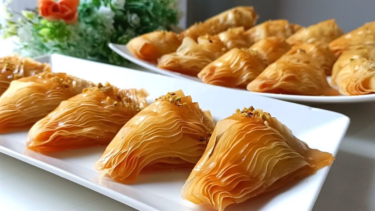 طريقة عمل شربات الكنافة والقطايف المقرمشة