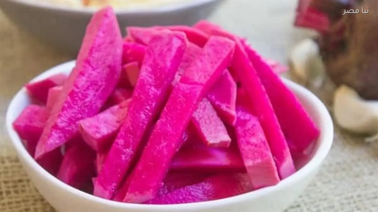 طريقة تحضير مخلل اللفت مع إضافة ملعقة سكر لقرمشته المميزة