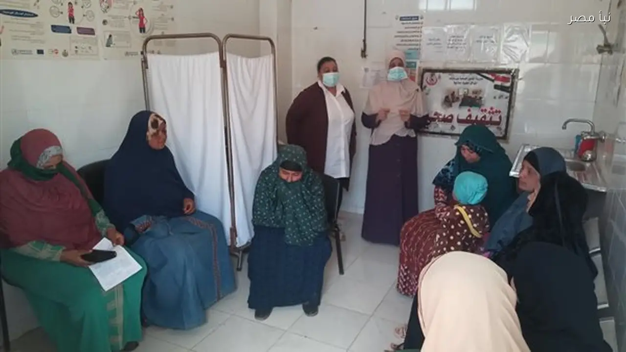 فحص أكثر من ألف مواطن وتقديم خدمات طبية مجانية في قرية مهدي الأخرم ببني سويف