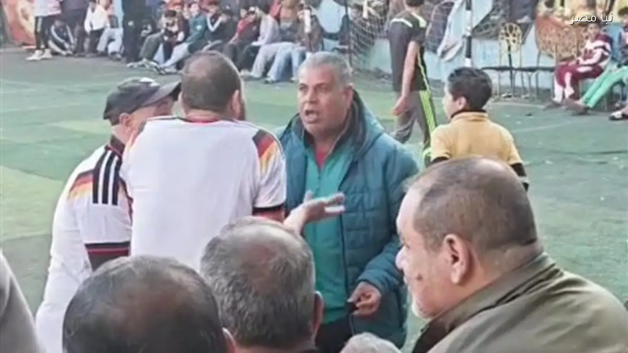 فوز فريق حمادة سنترال على شيخ العرب في الدورة الرمضانية بملعب الشروق في طنطا