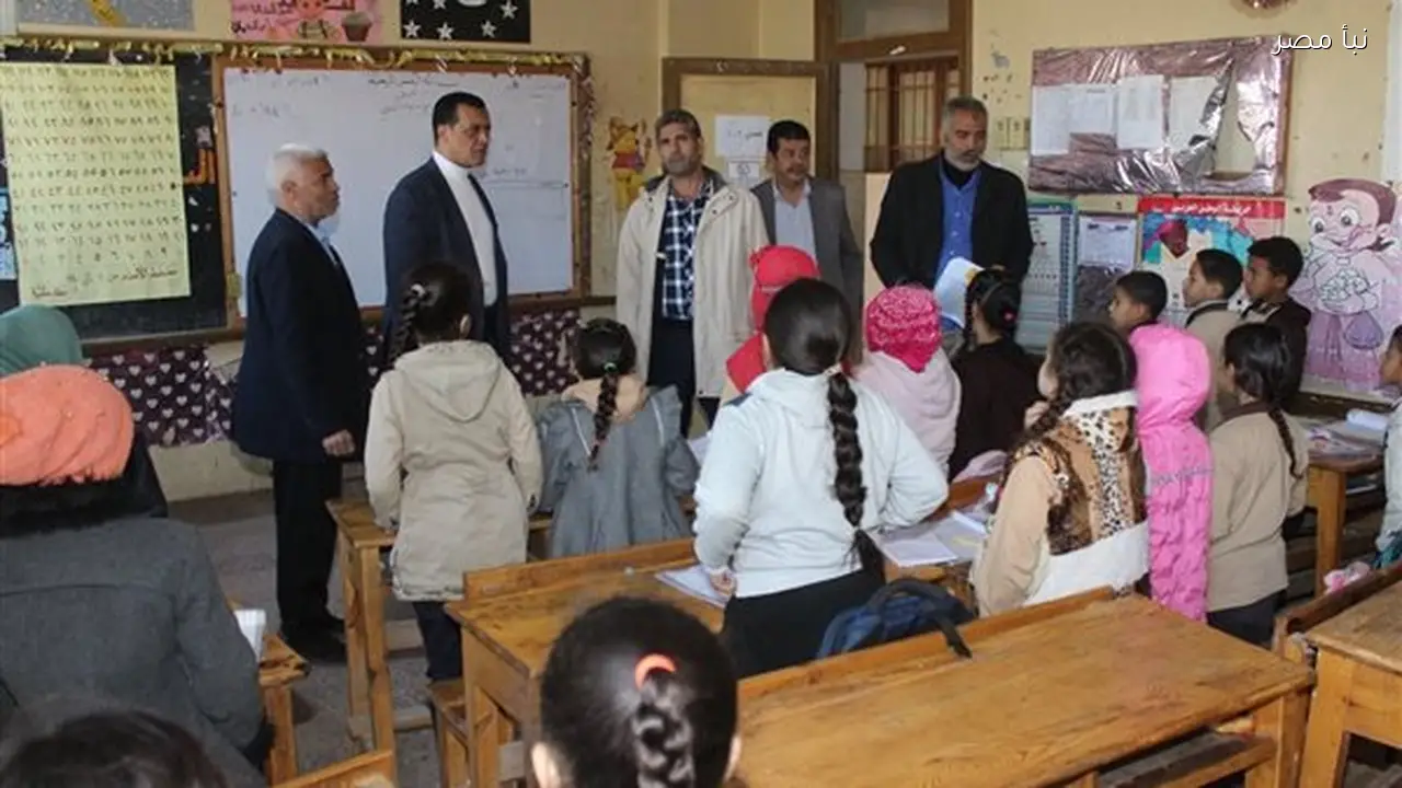 متابعة شاملة لمدارس إدارة جرجا التعليمية لتعزيز الانضباط والانضباطية بين الطلاب