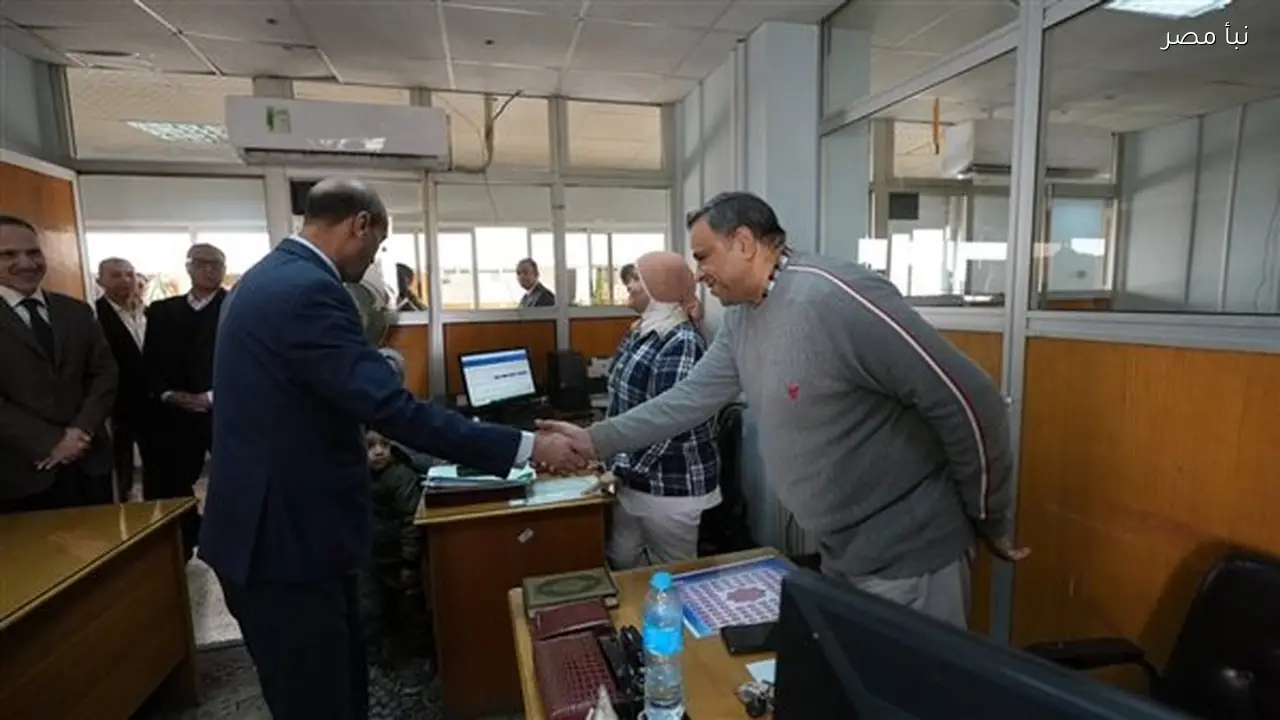 محافظ أسيوط يؤكد أهمية تبسيط الإجراءات لدفع التنمية وجذب المشروعات الجادة