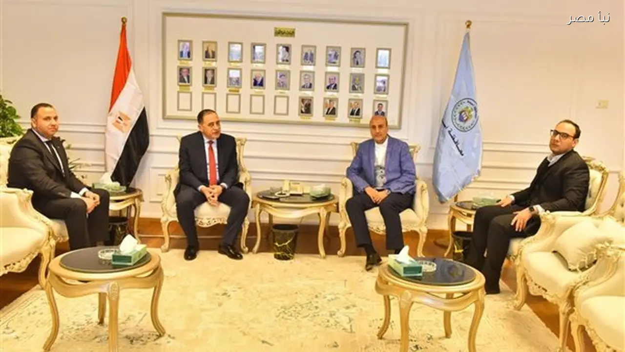 محافظ أسيوط يستقبل رئيسي محكمتي شمال وجنوب أسيوط لتقديم التهاني الرسمية