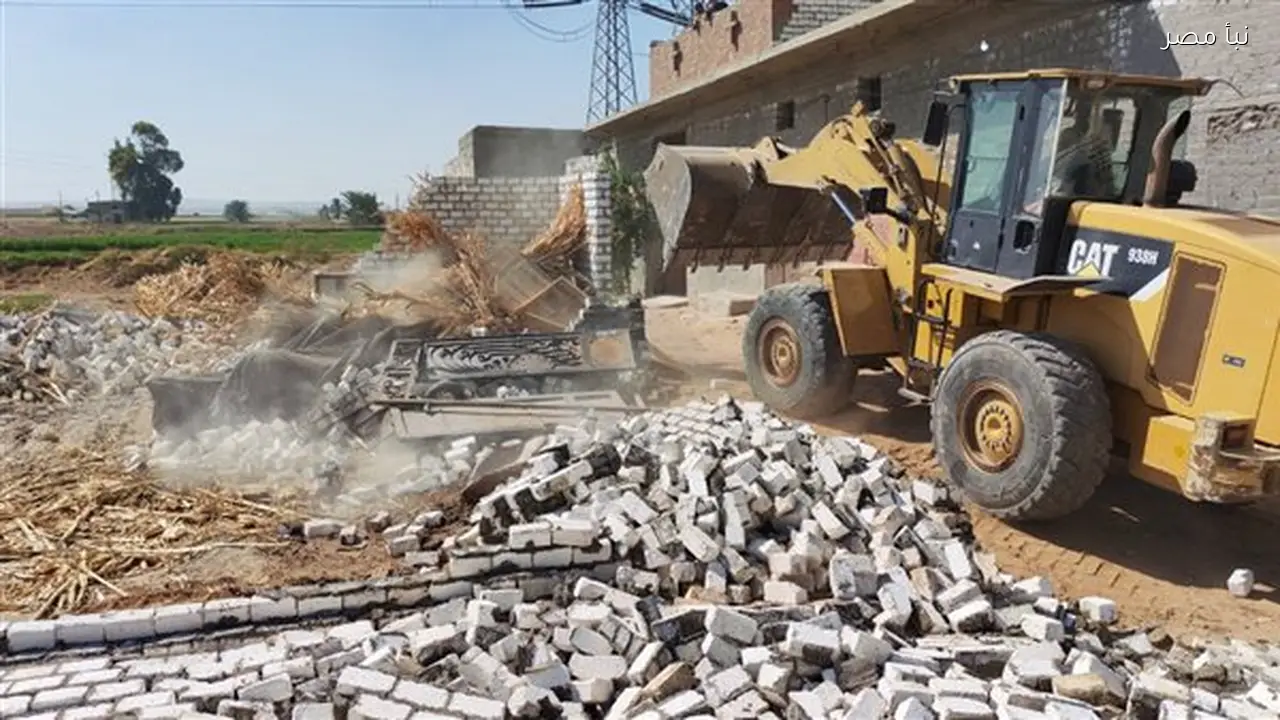 محافظ أسيوط يعلن إزالة 23 حالة تعدٍ على أراضي زراعية وأملاك دولة في المرحلة الثانية من الموجة 28