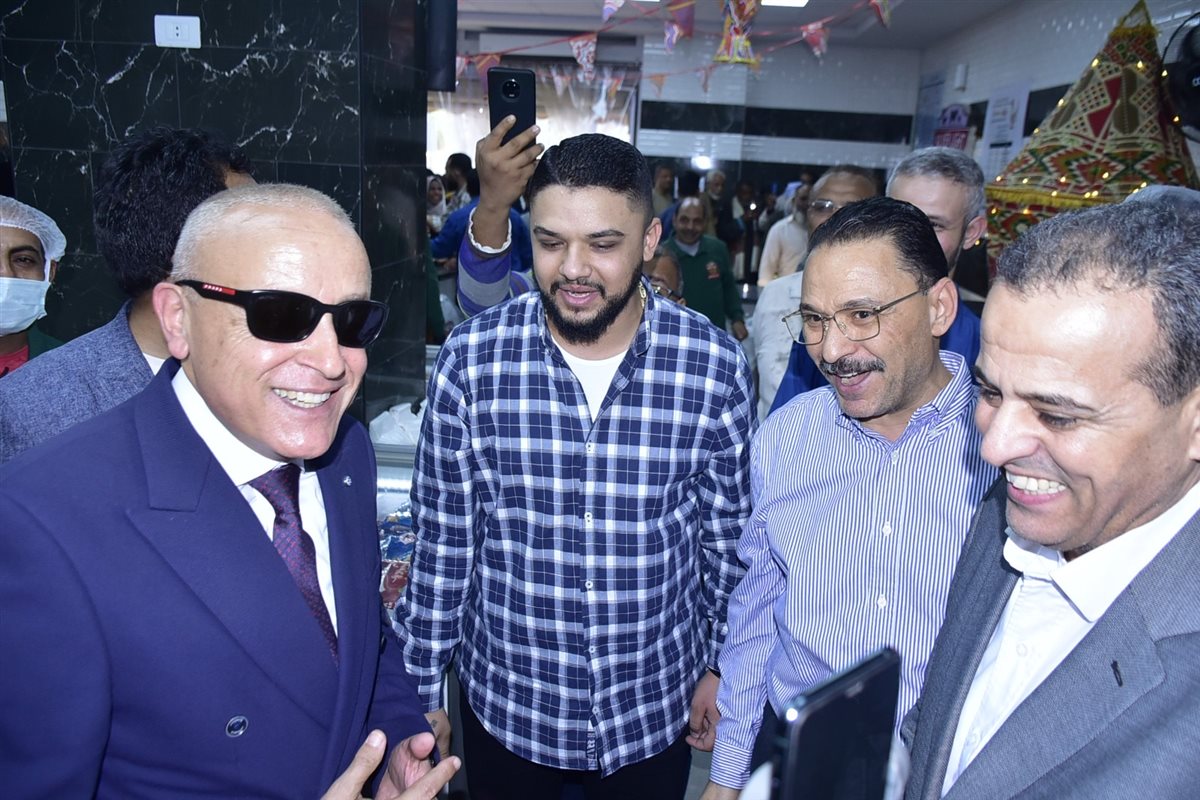 محافظ الأقصر يفتتح مبادرة أهلا رمضان