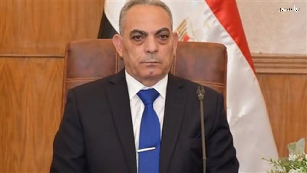 محافظ الإسماعيلية يؤكد دعم البحث العلمي ويربط مشروعات الطلاب بالتنمية المحلية خلال اجتماع مجلس جامعة قناة السويس