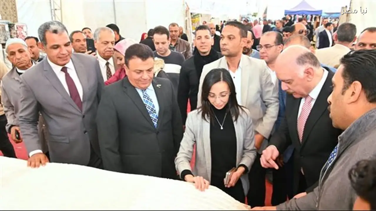 محافظ البحيرة يفتتح معرض أهلا رمضان بدمنهور بمشاركة 12 شركة وتخفيضات تصل إلى 40 بالمئة