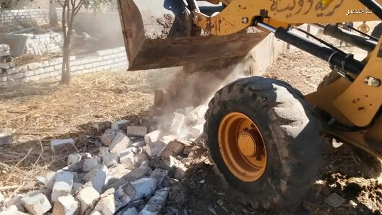 محافظ الغربية يتابع إزالة التعديات بعد تسجيل 11 مخالفة بناء في المحافظة