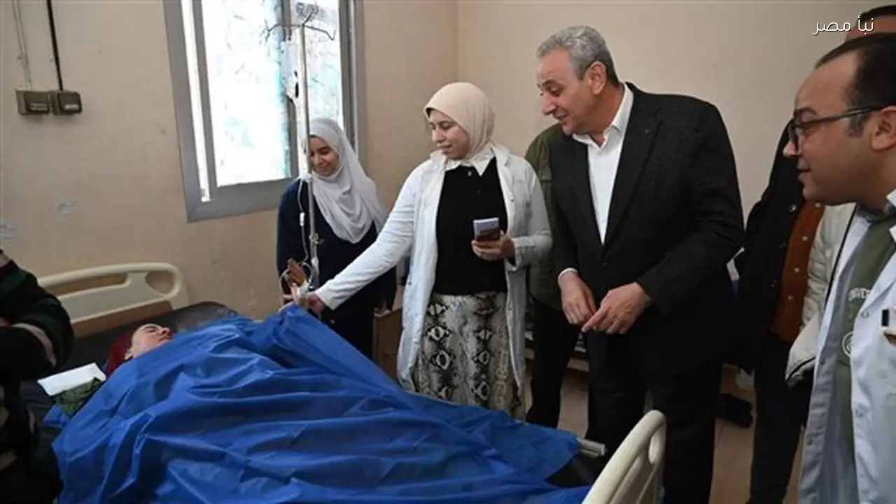 محافظ الغربية يتابع حالة 14 عاملا مصابا في حادث الطريق الزراعي بقطور ويوجه بتقديم الرعاية الطبية اللازمة
