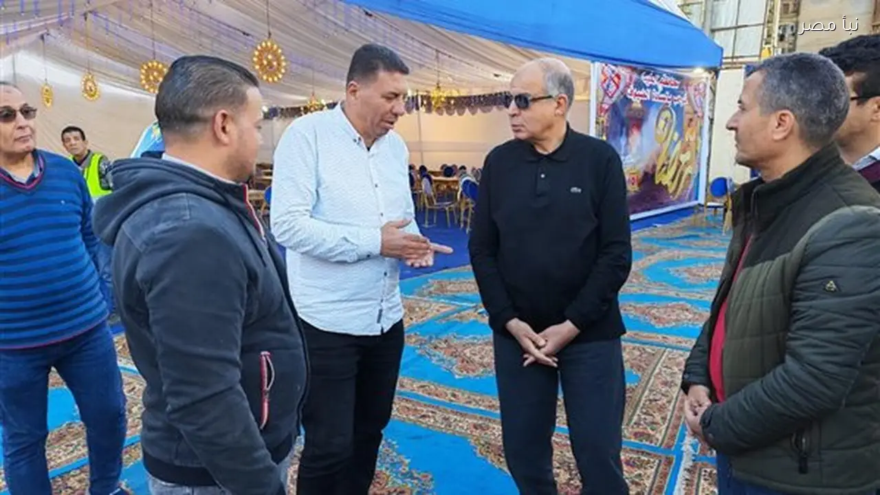 محافظ المنيا يزور مائدة الرحمن الرئيسية على كورنيش النيل لتفقد استعدادات الشهر الكريم