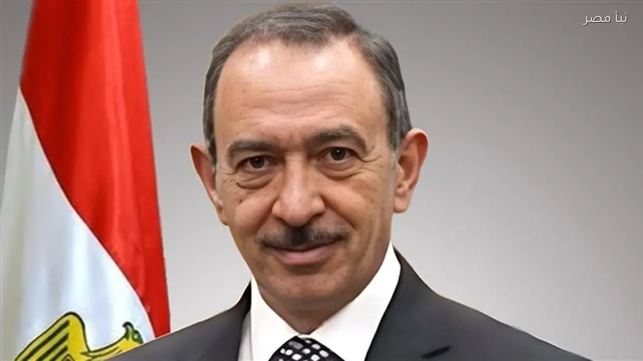 محافظ سوهاج الجديد يتولى مهام عمله في ديوان عام المحافظة