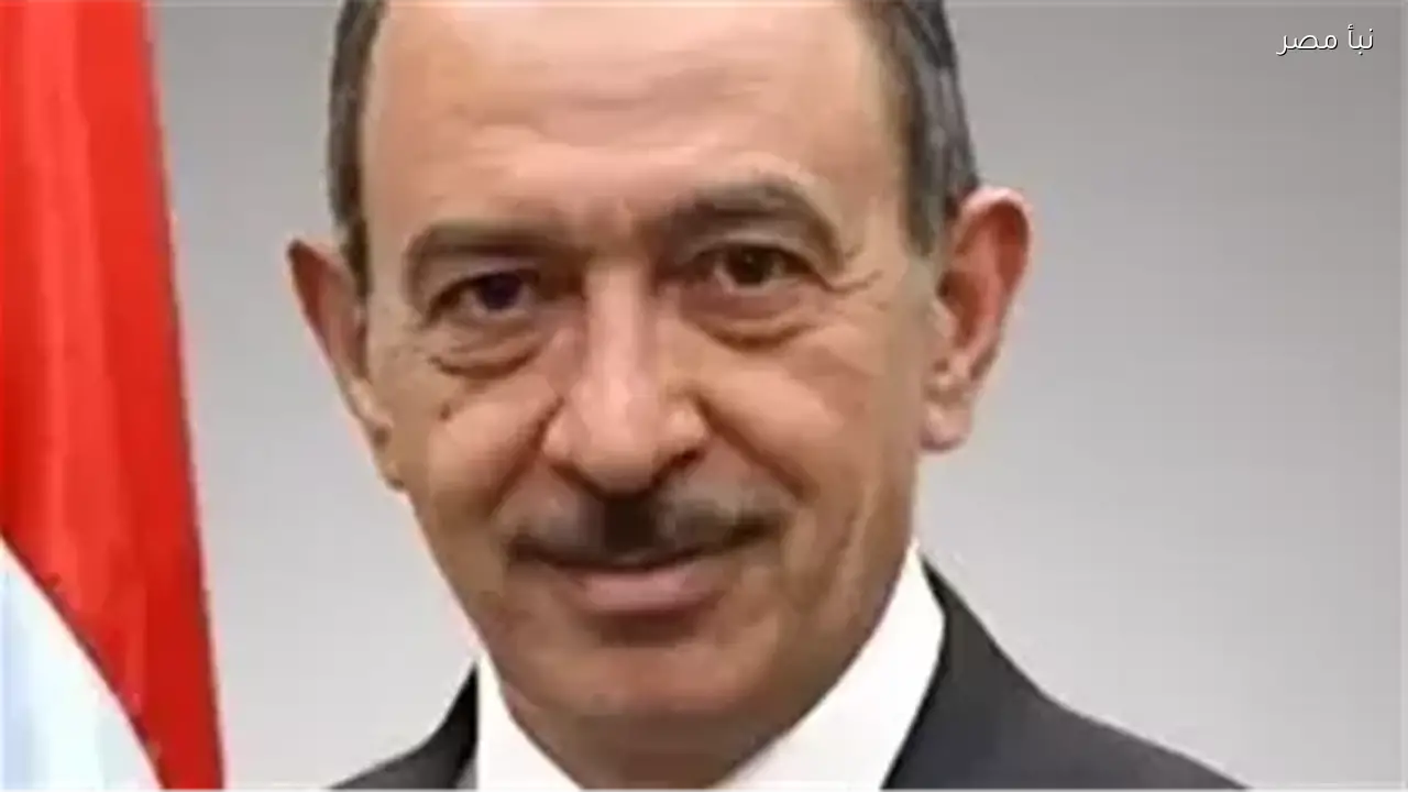 محافظ سوهاج يتفقد حالة المصابين بتسمم نتيجة مشروب البوظة