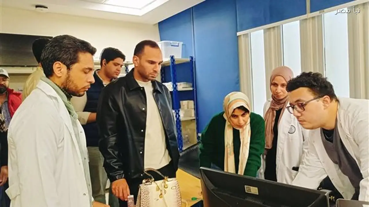 مدير الرعاية الصحية بالإسماعيلية يقوم بجولة تفقدية في مستشفى أبو خليفة