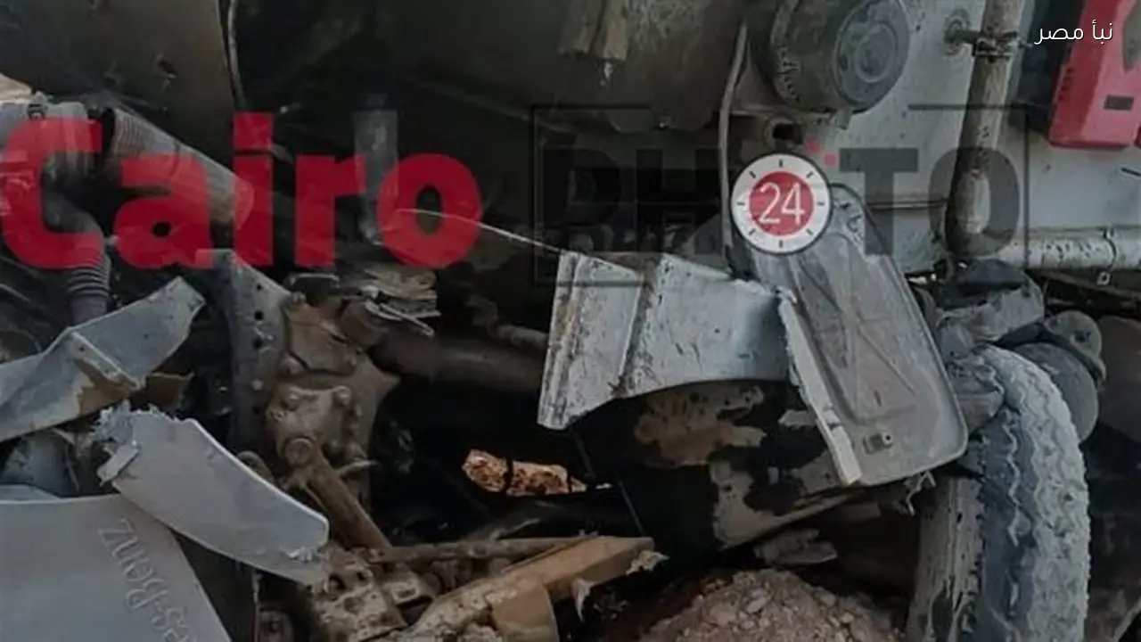 مصرع شاب وإصابة آخر في حادث تصادم تريلا وتوك توك على طريق الأقصر الغربي