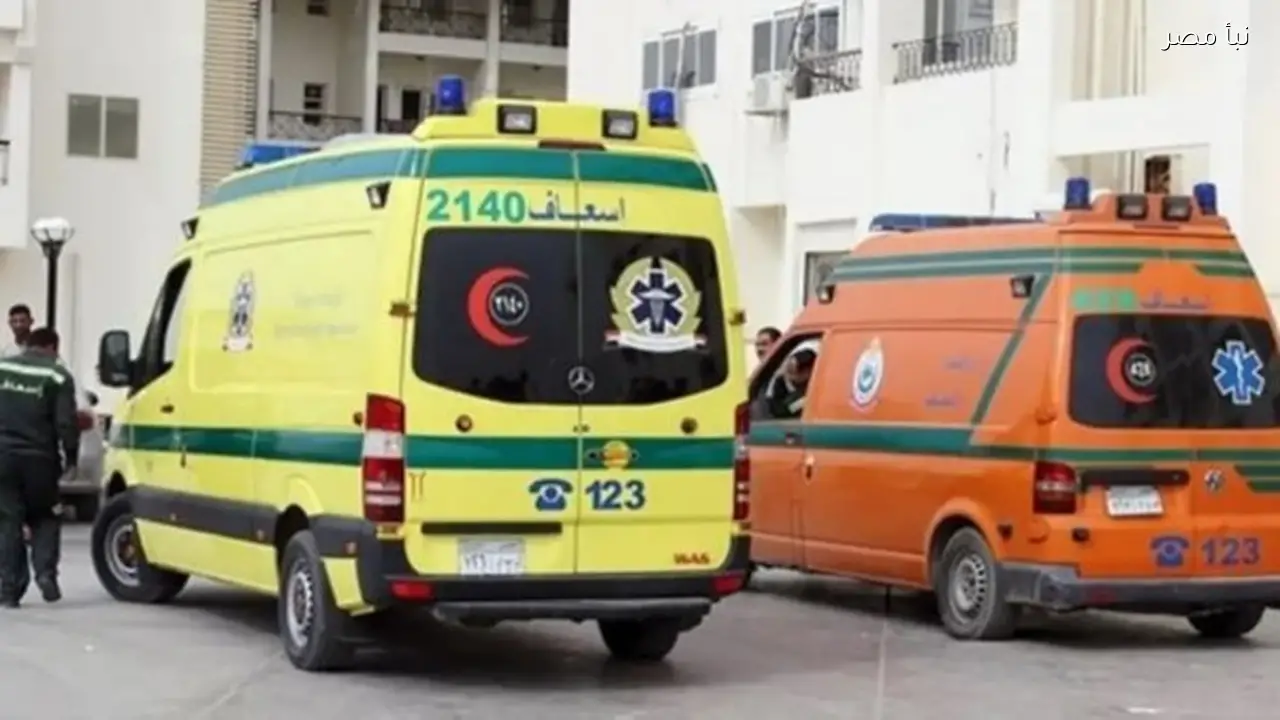 مصرع فتاة وإصابة شخصين جراء تصادم سيارة مع توك توك في أسيوط