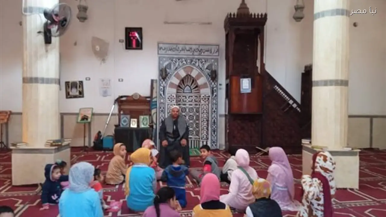 مكاتب تحفيظ القرآن الكريم تستمر في تقديم خدماتها بمساجد أسيوط