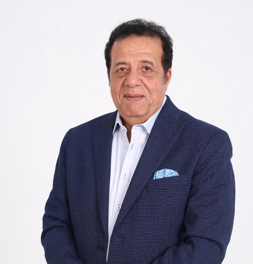 الدكتور عاطف عبد اللطيف، الخبير السياحي