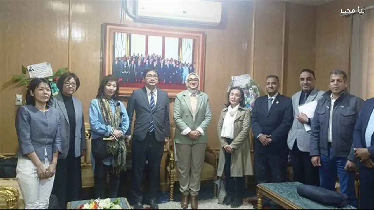 نائب محافظ الوادي الجديد تناقش مستجدات مشروع استدامة الموارد المائية