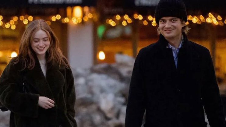 نجوم مسلسل <a href=