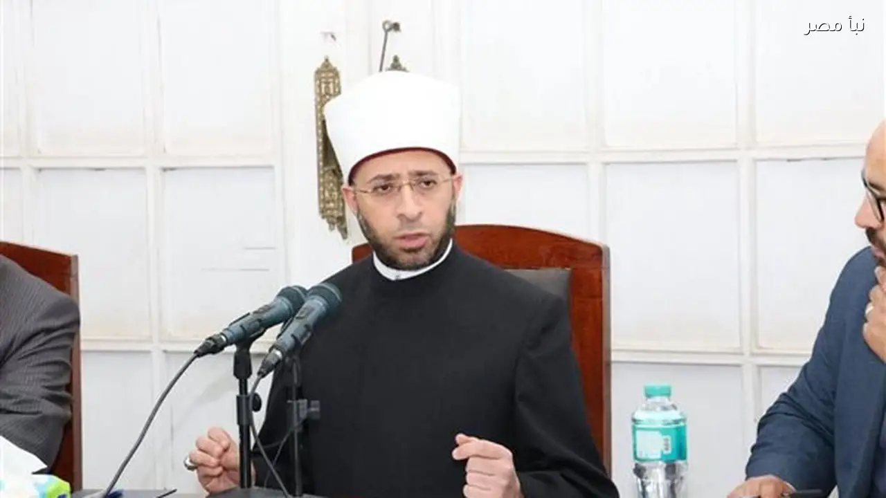 وزير الأوقاف يلتقي الأئمة المختارين للبرنامج التدريبي بالأكاديمية العسكرية بعد تجديد المجلس الأعلى للشئون الإسلامية