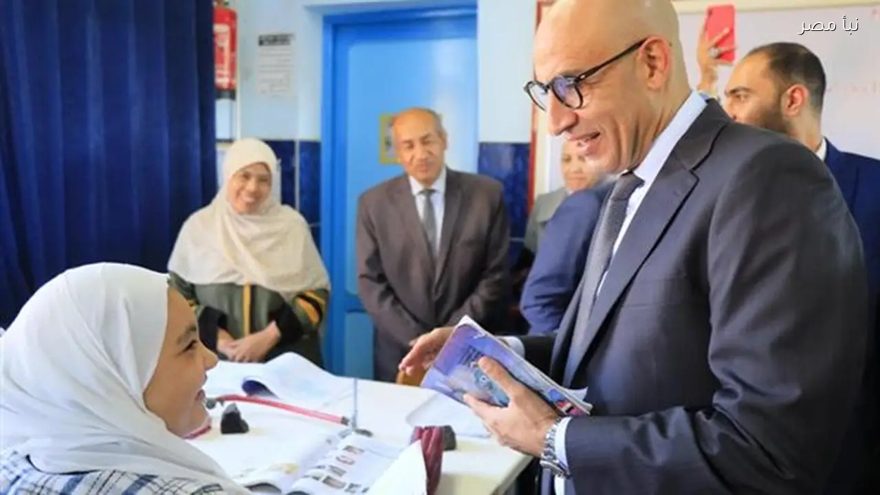 وزير التعليم يعلن توجيهات جديدة تشمل مد سنوات التعليم الإلزامي وتأكيد على أهمية الحضور