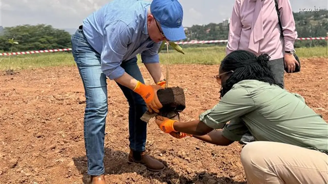 وزير الري يشارك في فعاليات يوم أوموجاندا لتعزيز التعاون وتبادل الخبرات في رواندا