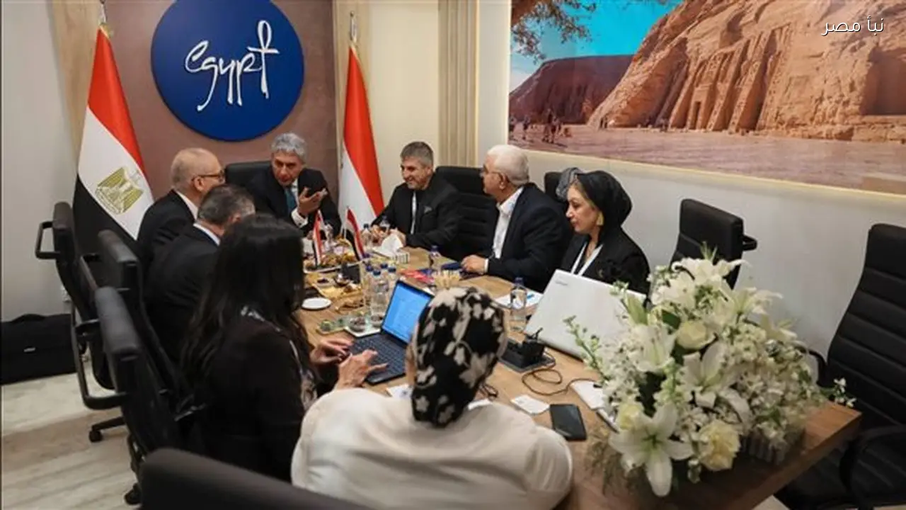 وزير السياحة يلتقي بكبار منظمي الرحلات والشركات التركية لتعزيز الحركة السياحية إلى مصر