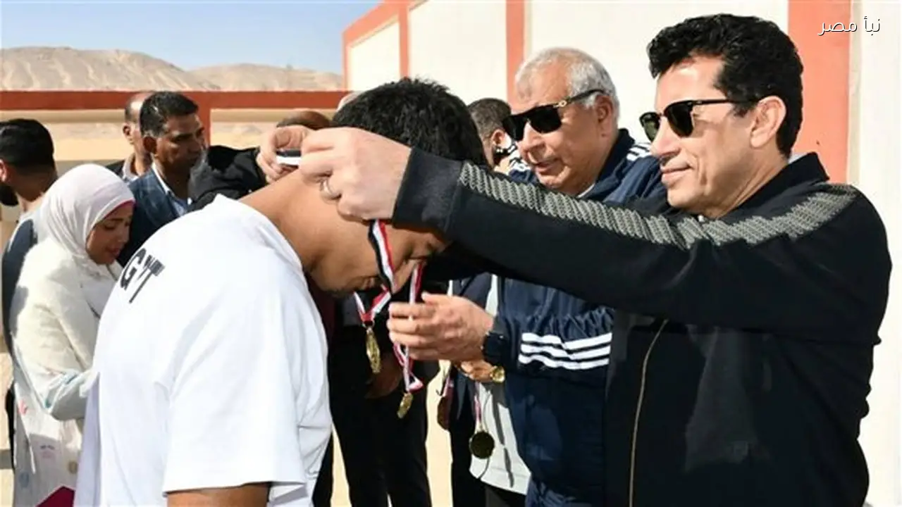 وزير الشباب ومحافظا الوادي الجديد ومطروح يشاركون في ختام بطولة الوادي الجديد الأولى للرماية