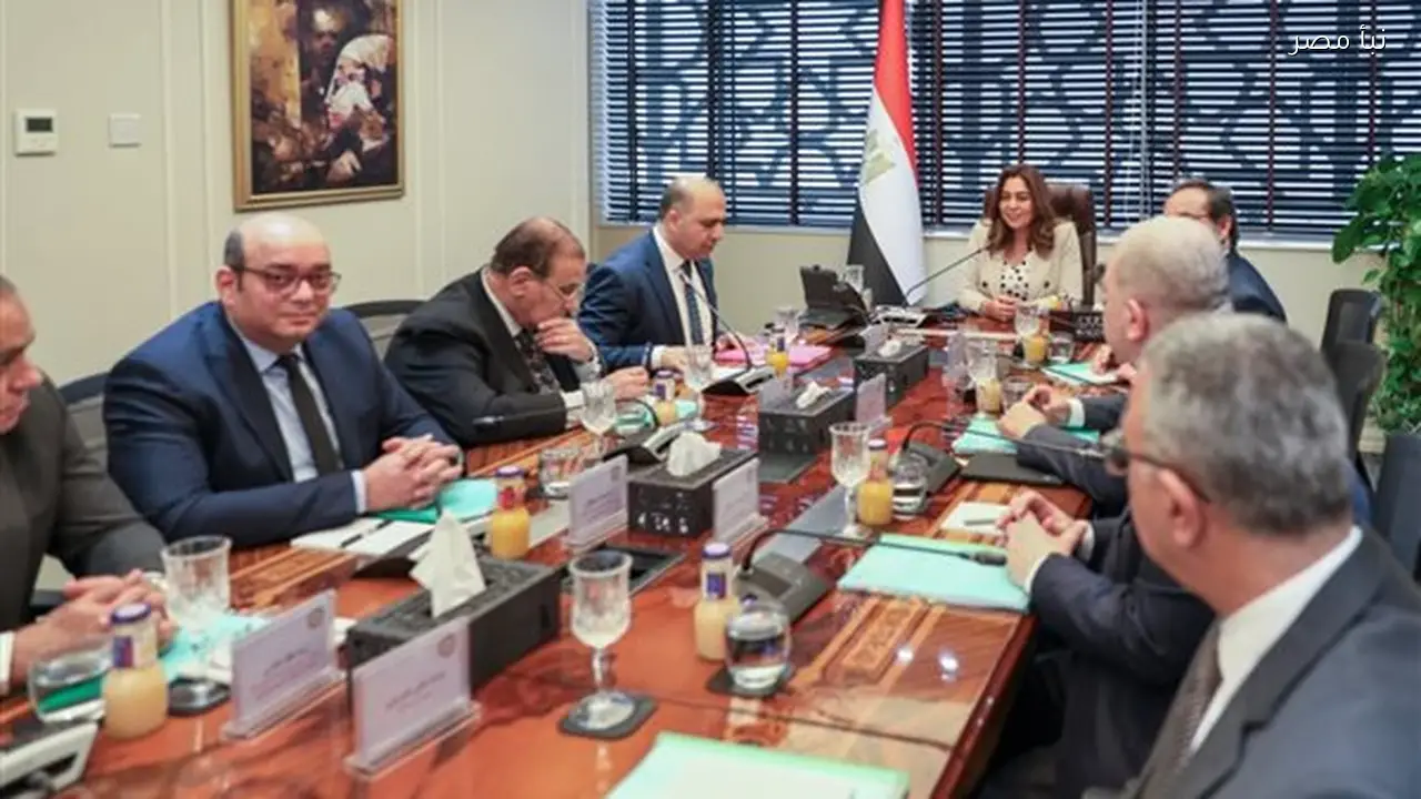 وزيرة التنمية المحلية تعلن عن دراسة آلية لتجميع وضغط الغاز الحيوي لاستخدامه كوقود بديل في المصانع