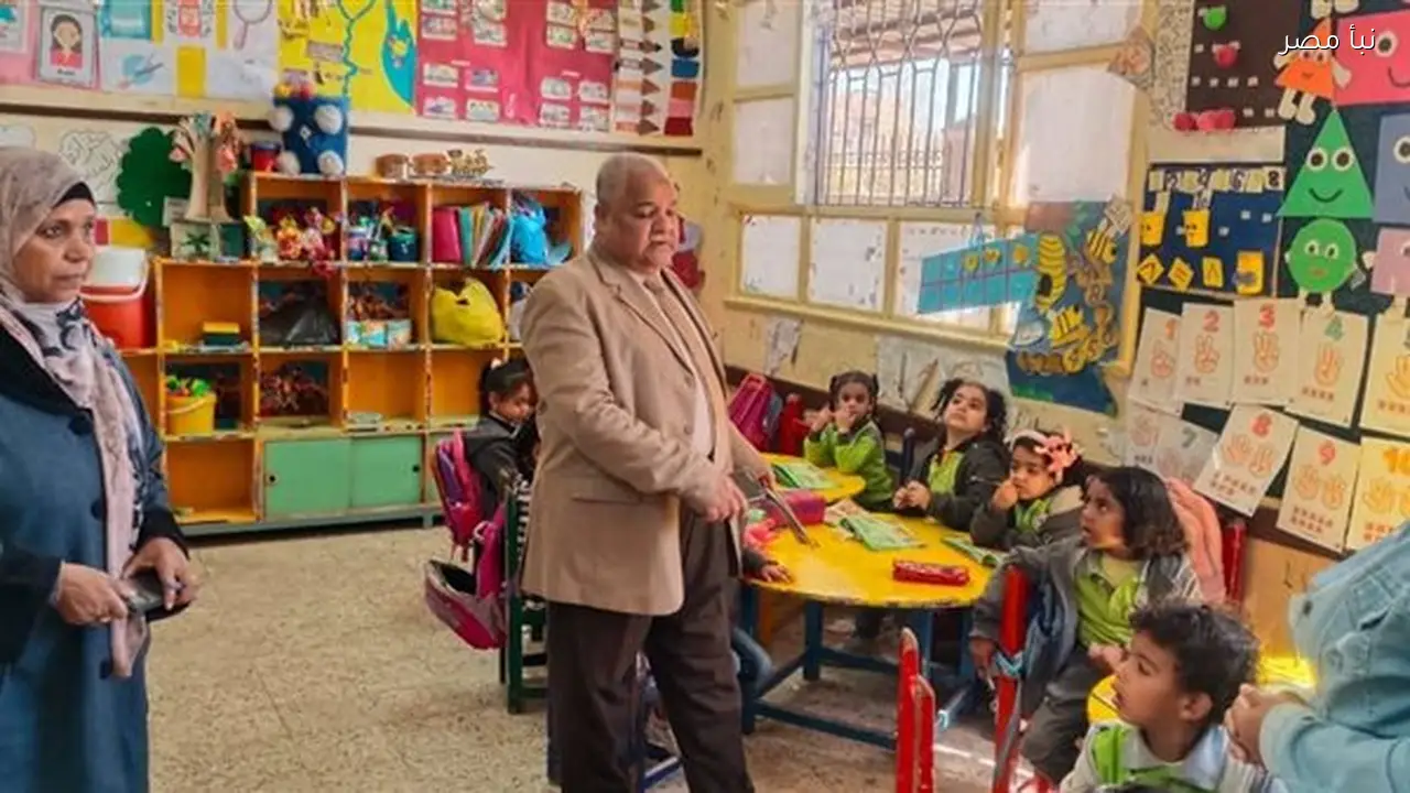 وكيل تعليم الأقصر يشيد ببنك المعرفة المصري كأداة تعليمية مجانية قيمة