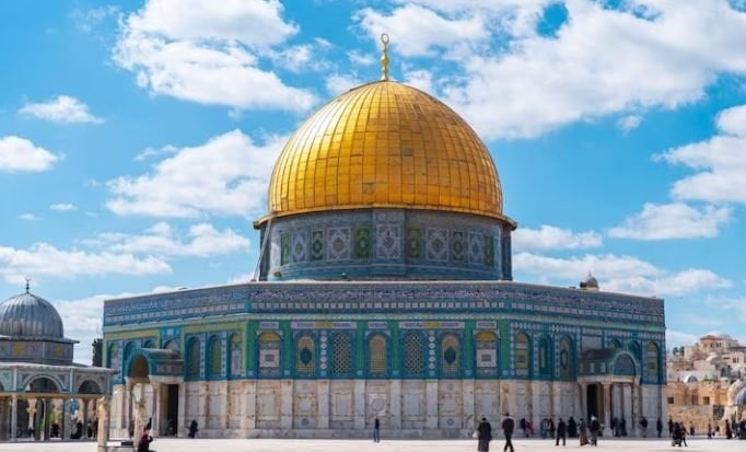 الأزهر يدين جريمة إغلاق أبواب المسجد الأقصى أمام المصلين خلال رمضان