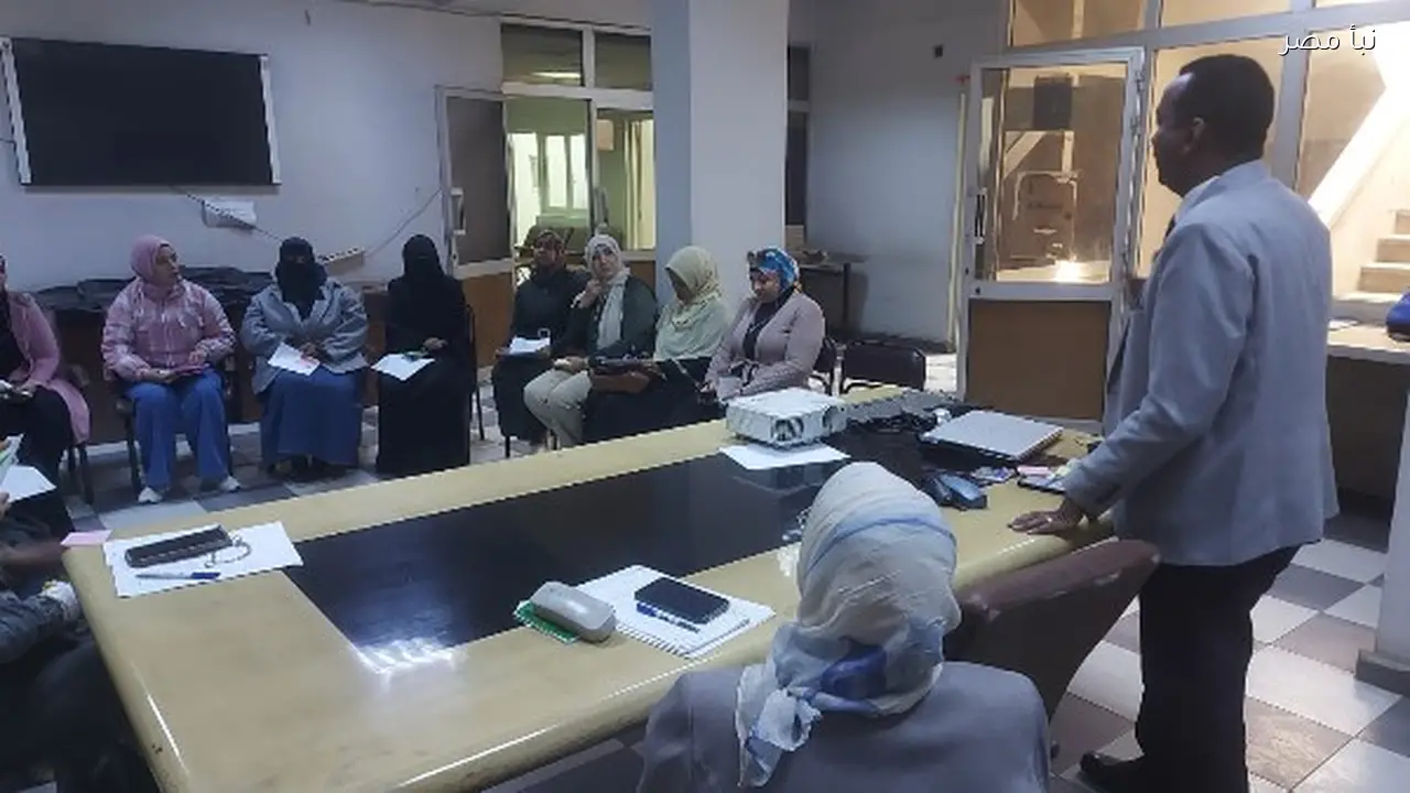 برنامج تدريبي في أسوان يبرز دور المرأة في تعزيز الأمن والسلم القوميين