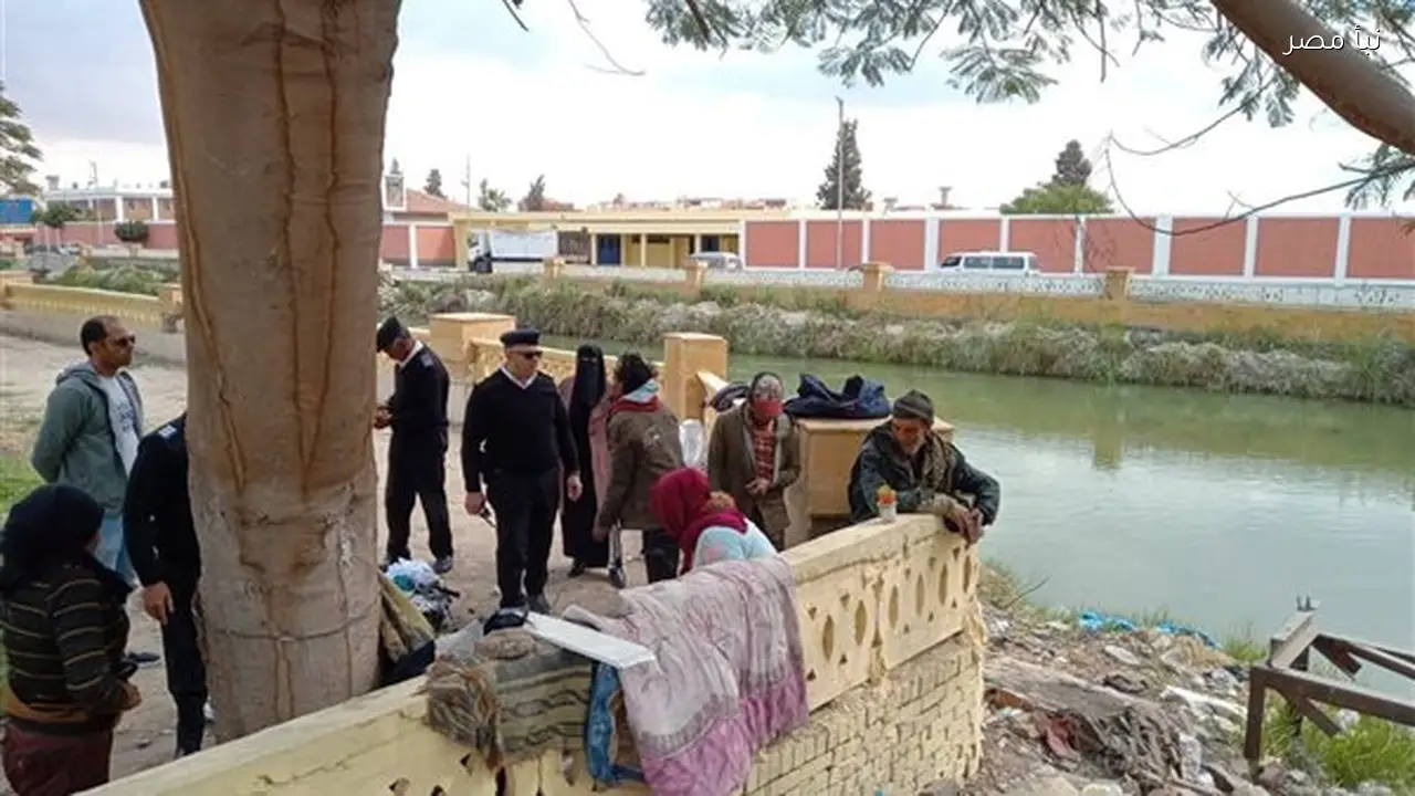 تحرير تسعة محاضر لنباشين قمامة ومخزن خردة غير مرخص بالإسماعيلية