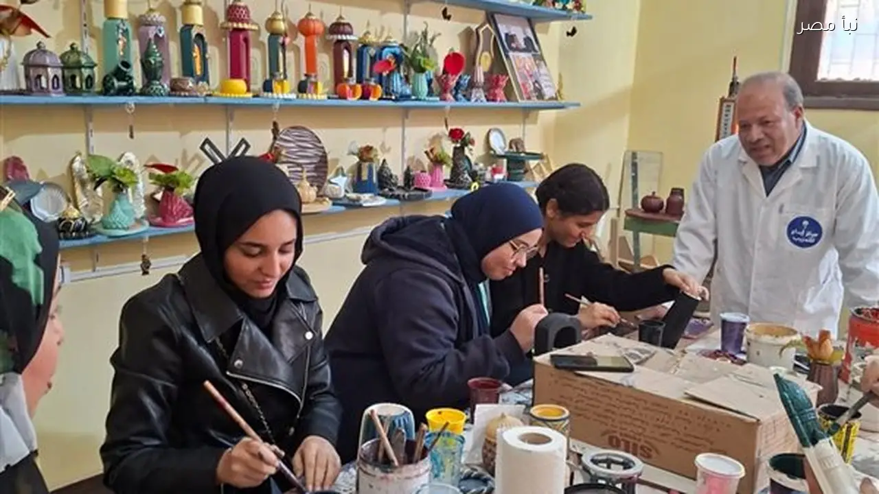 تعليم أسيوط يطلق ورشة تدريبية لطلاب المدارس في الحرف اليدوية والتراثية