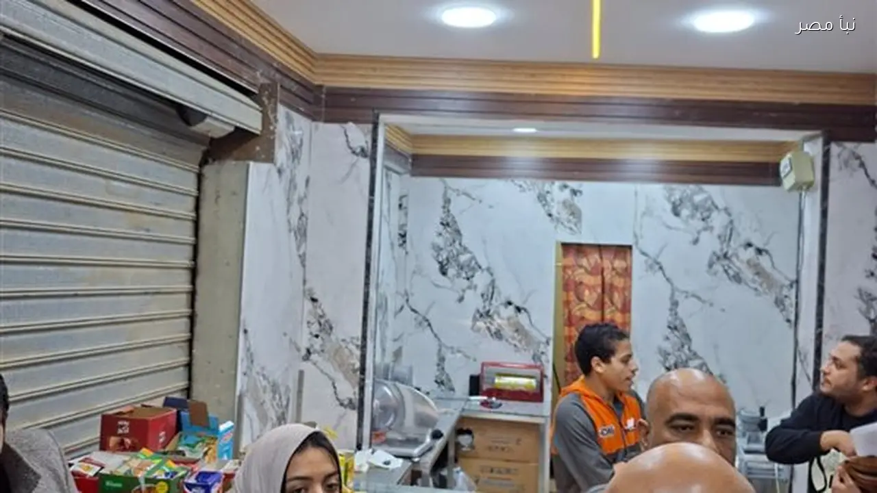 حملة بشبرا الخيمة تضبط سجائر مهربة ولحوم فاسدة في حملة تفتيشية شاملة