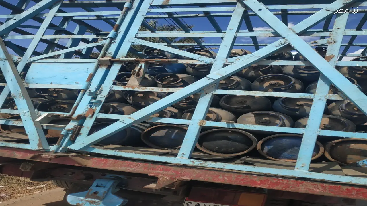 ضبط كميات كبيرة من الملح والسولار والسجائر المهربة في حملة أمنية جديدة