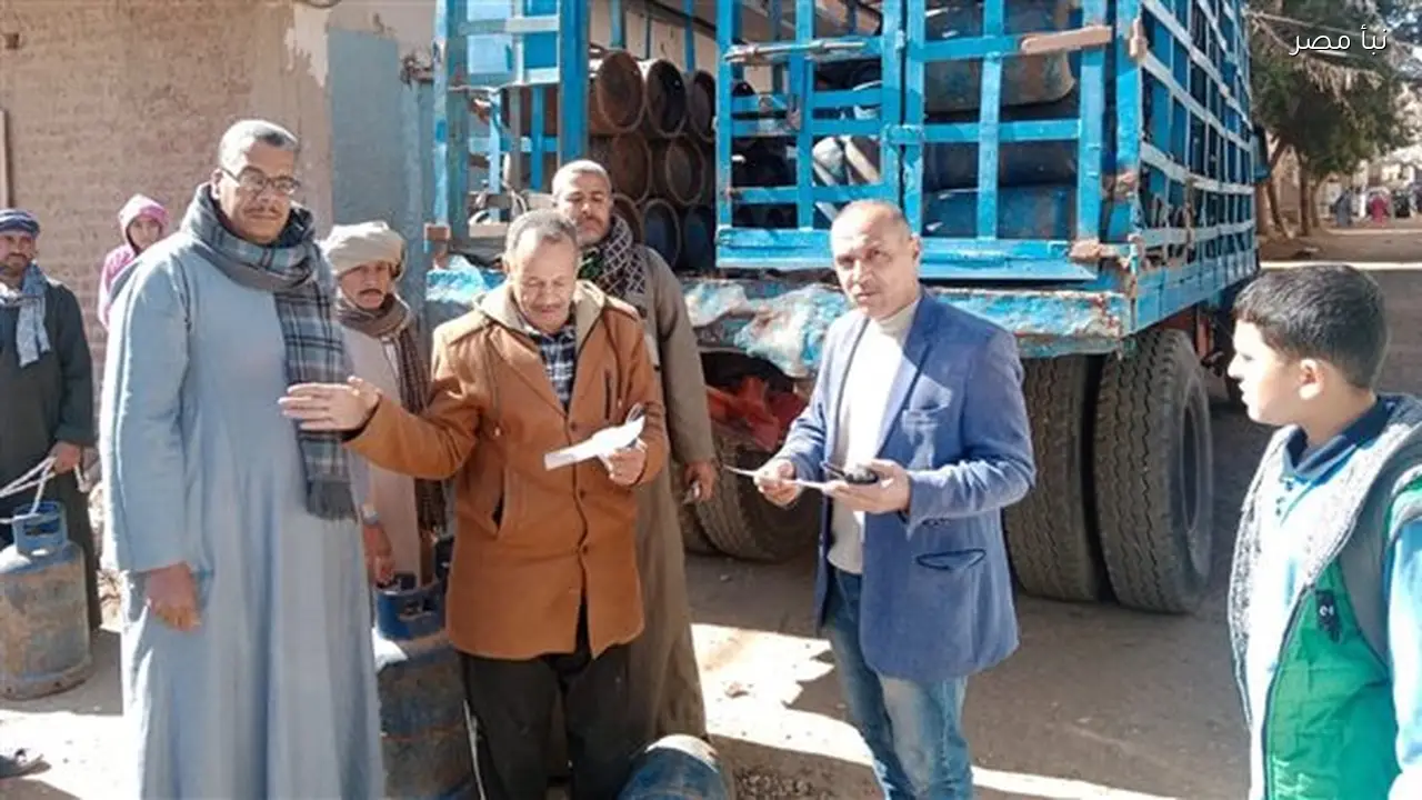 محافظ أسيوط يعلن عن ضبط 25 مخالفة في حملة على 20 مخبزا وثلاثة مستودعات