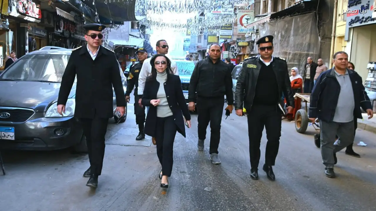 محافظ البحيرة تتابع تقدم أعمال توسعة وتطوير المحاور المرورية بميدان المحطة بدمنهور