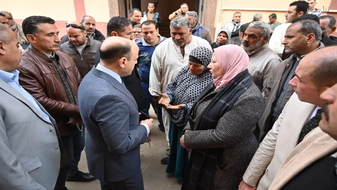 محافظ الغربية يؤكد خلال جولته في السنطة التزامه بخدمة المواطنين وتلبية احتياجاتهم