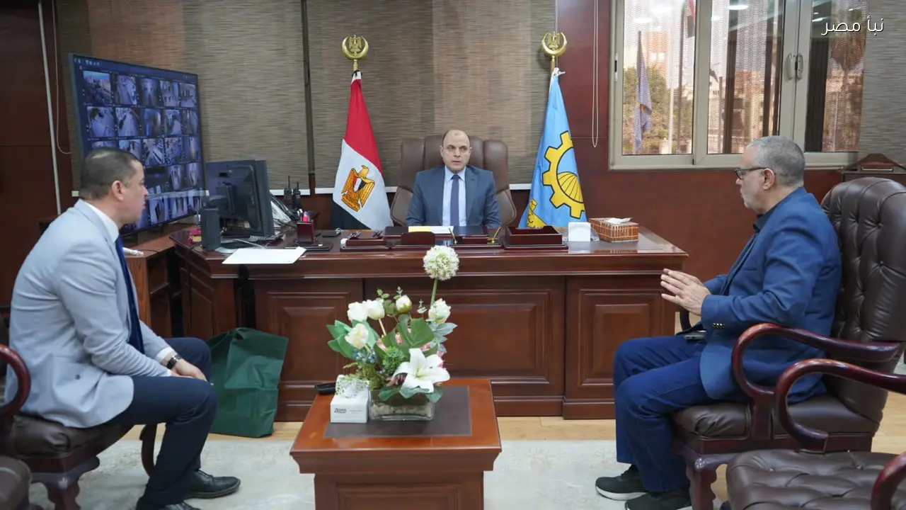 محافظ الغربية يبحث مع مسؤولي شركة النصر سبل دعم صناعة الكاوتشوك في المحافظة