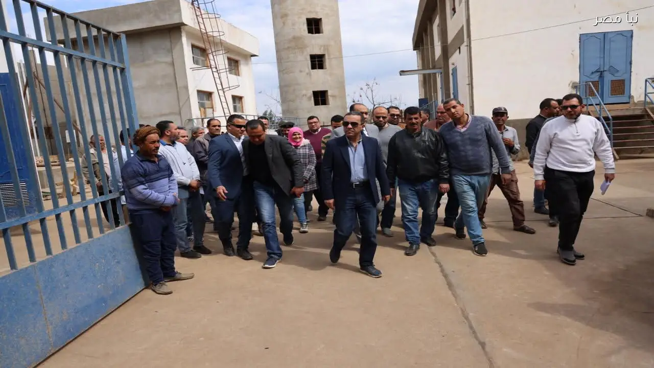محافظ المنوفية يطلب إعداد تقرير لحصر محطات الصرف الصحي التي تجاوزت نسبة تنفيذها 85 بالمئة