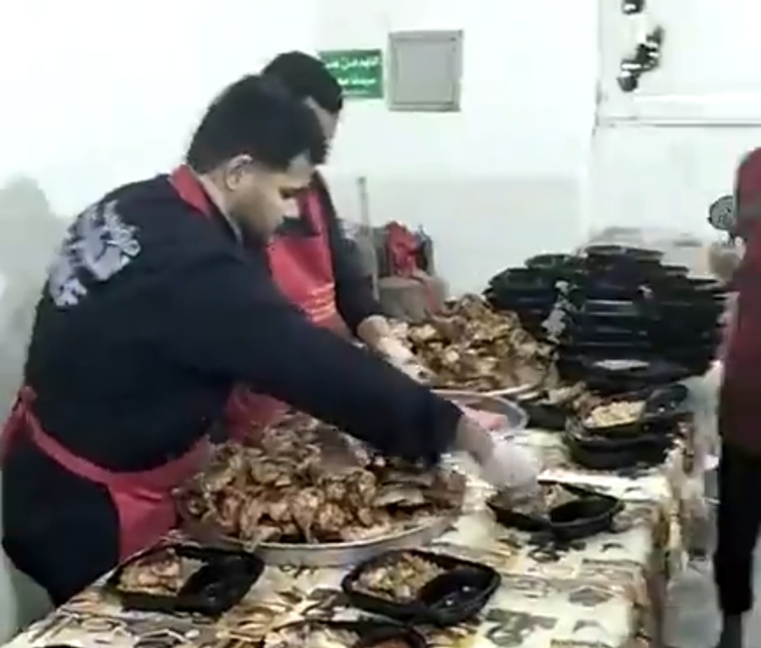 مطبخ روضة الخير بطامية يواصل مبادرة 1000 وجبة إفطار صائم يوميًا بالفيوم
