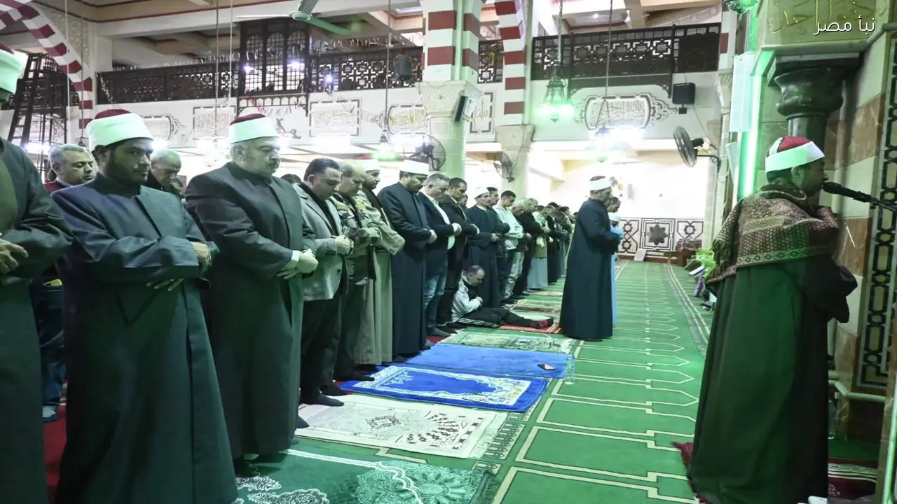 نائب محافظ البحيرة يشارك في احتفالية الأوقاف بذكرى العاشر من رمضان في مسجد ناصر بدمنهور