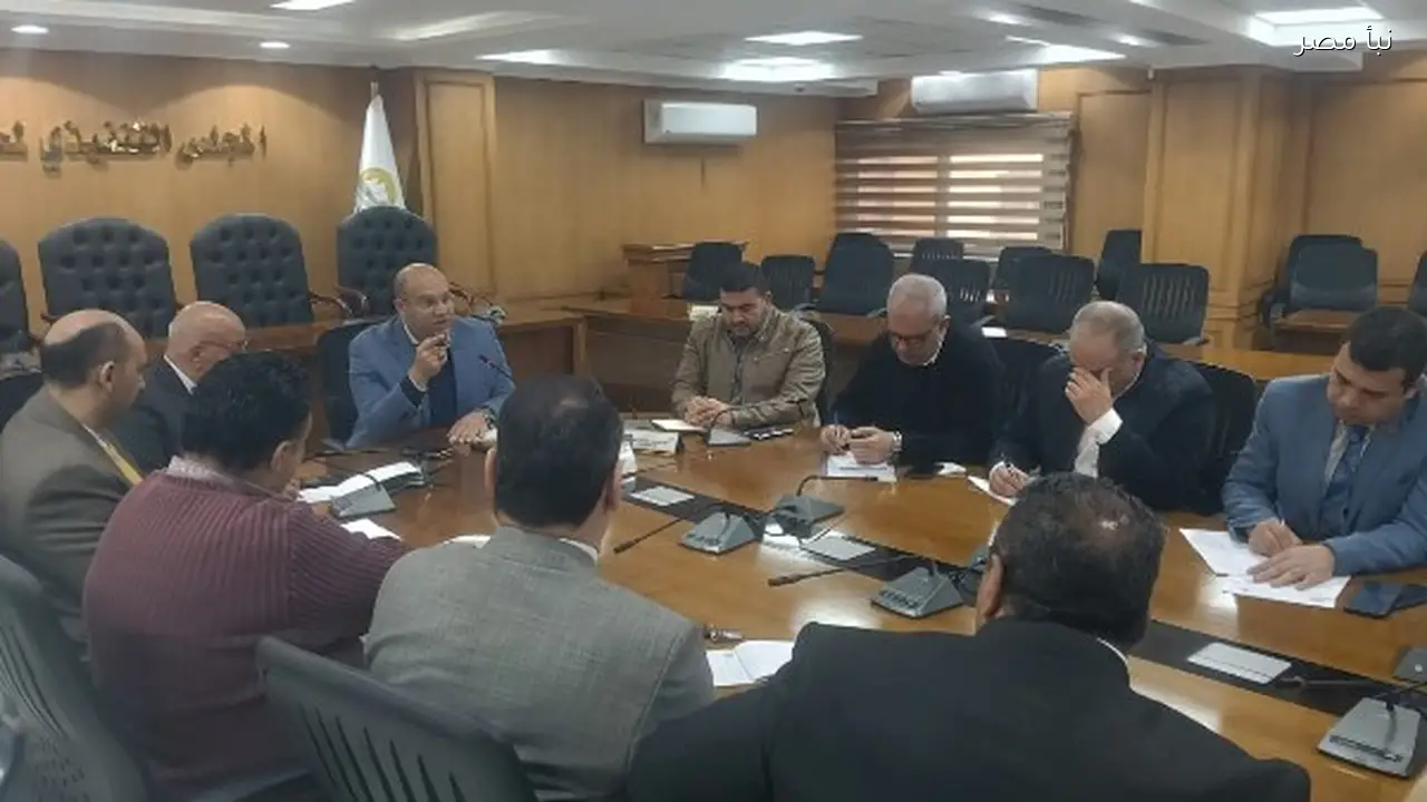 نائب محافظ الجيزة يزور المنطقتين الصناعتين عرب أبو ساعد وجرزا لمتابعة تطوير البنية التحتية