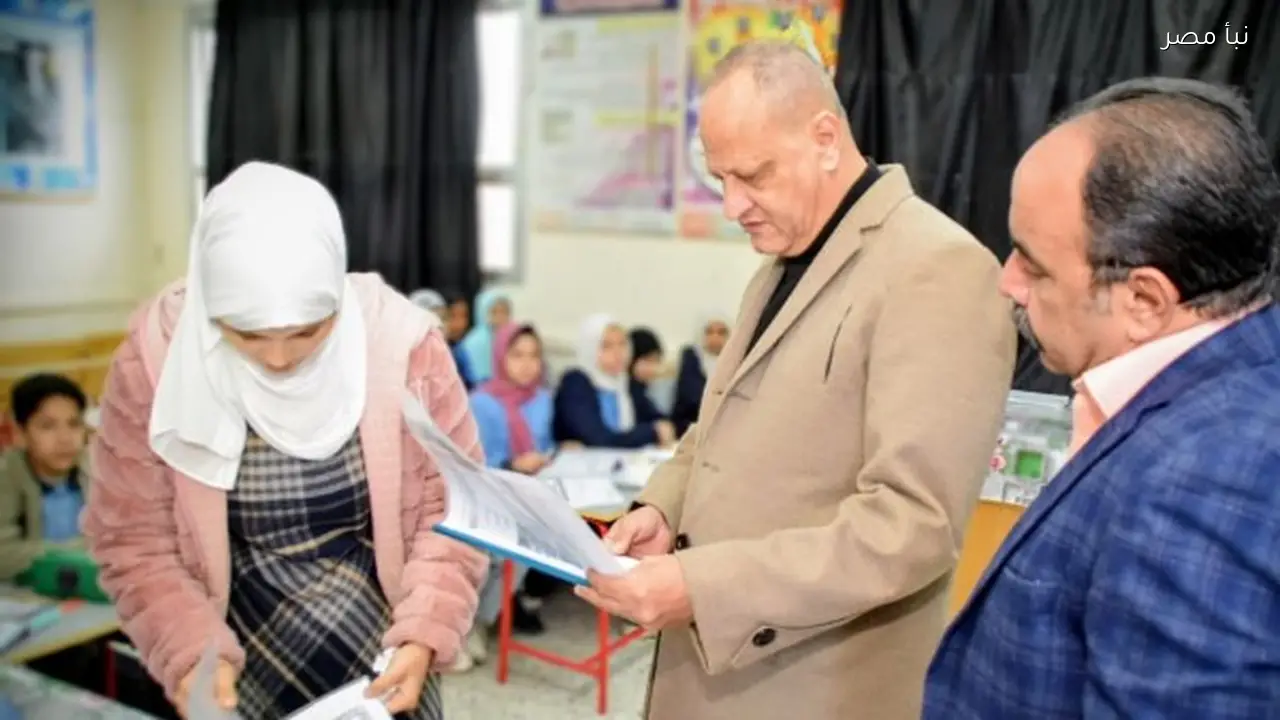 وكيل تعليم بورسعيد يؤكد أهمية التقييم اليومي في متابعة تحصيل الطلاب